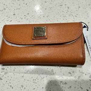 Dooney and Bourke Wallet